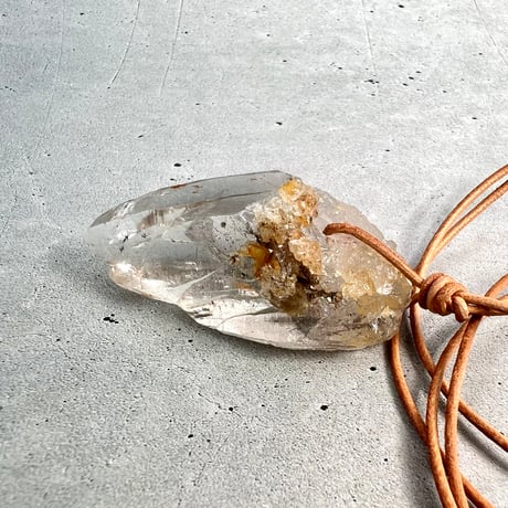 【ガネッシュヒマール産】リモナイトイン天然ヒマラヤ水晶ペンダント①/Ganesh Himal Limonite in Natural Pendant