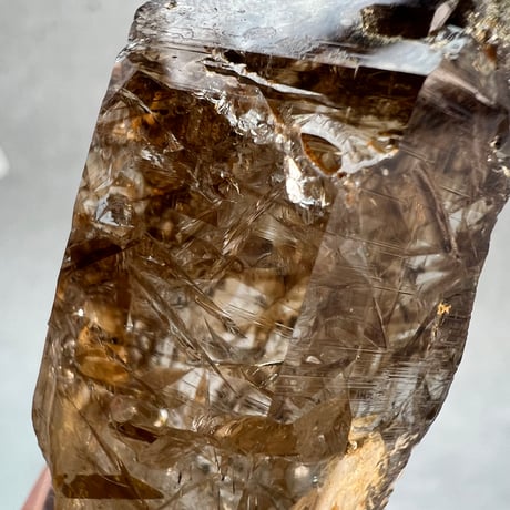 【ガネッシュヒマール産】バイオタイトイン天然ヒマラヤ水晶/Ganesh Himal Biotite in Himalayan Quartz