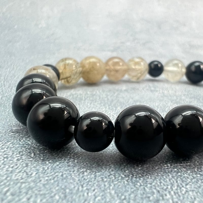 デザインブレスレット】ガネッシュヒマール産天然ヒマラヤ水晶