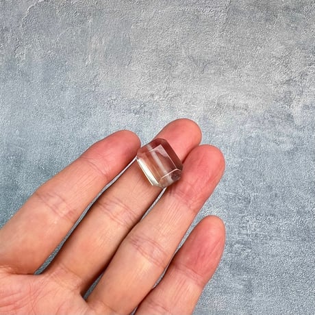 【ガウリシャンカール産】天然ヒマラヤスモーキークォーツ"手磨き加工"スクエアビーズ③/Gaurishankar Himalayan Smoky Quartz Square Beads