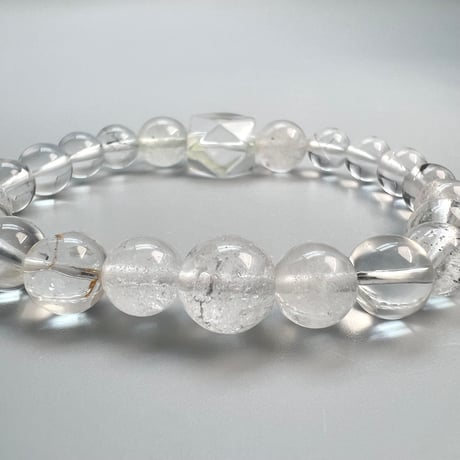 【カイラス産】"手磨き"天然ヒマラヤ水晶デザインブレスレット/Kailash Himalayan Quartz Design Bracelet