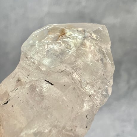 カイラス産】天然ヒマラヤ水晶革紐付きペンダント②/Kailash Himalayan Quartz Pendant