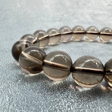 ハイクオリティ【ガウリシャンカール産】天然ヒマラヤスモーキークォーツブレスレット(10mm内径15cm)/Gaurishankar Himalayan Smoky Quartz Bracelet