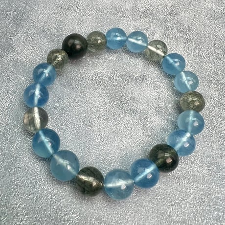 【デザインブレスレット】天然アクアマリン×ガネッシュヒマール産天然ヒマラヤ水晶/Aquamarine×Ganeshhimal Chlorite in Himalayan Quartz