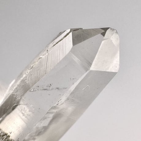 【ガネッシュヒマール産】クローライトイン天然ヒマラヤ水晶ミニポイント"D"/Ganesh Himal Chlorite in Himalayan Quartz Point
