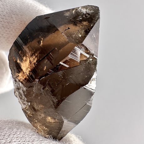 ガウリシャンカール産天然ヒマラヤスモーキークォーツ /GauriShankar Himalayan Smoky Quartz