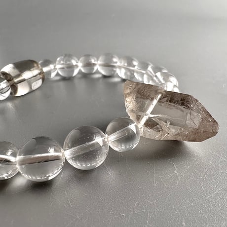 ガウリシャンカール産スモーキークォーツ&カイラスクォーツデザインブレスレット/Gaurishankar & Kailash Quartz Design Bracelet
