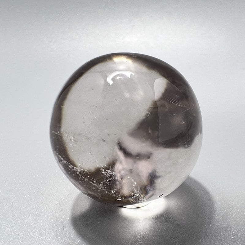 ガウリシャンカール産スモーキークォーツ如意宝珠②