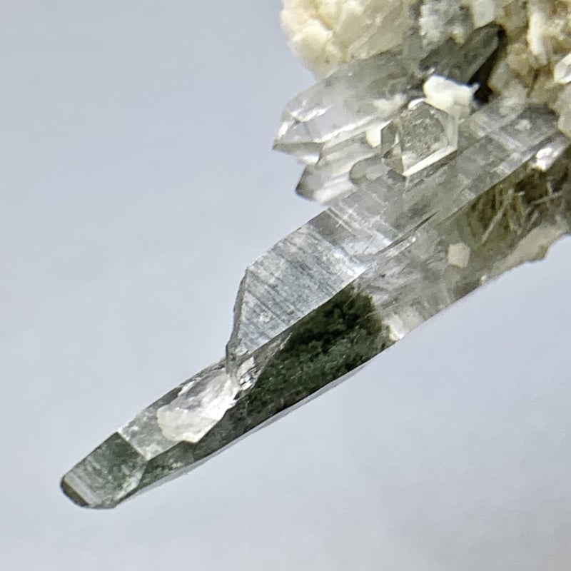 ガネーシュヒマール産クローライト&アクチノライトインヒマラヤ