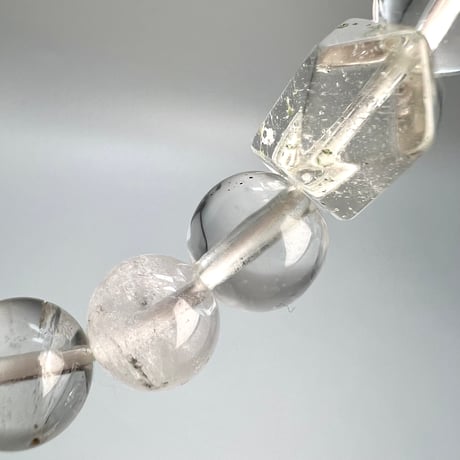 【カイラス産】"手磨き"天然ヒマラヤ水晶デザインブレスレット/Kailash Himalayan Quartz Design Bracelet