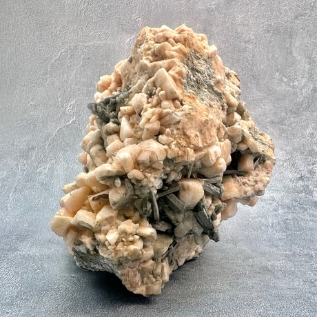 【大特価】ガネッシュヒマール産曹長石&クローライトイン天然ヒマラヤ水晶/Ganesh Himal Feldspar&Chlorite in Himalayan Quartz