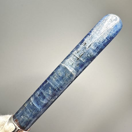 ネパール産ヒマラヤカイヤナイト "手磨き加工"ペンダントトップ 4️⃣ NEPAL Himalayan Kyanite Pendant Top