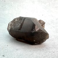 【ガウリシャンカール産】天然ヒマラヤスモーキークォーツ"C" /GauriShankar Himalayan Smoky Quartz