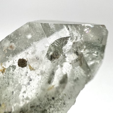 マナスル産クローライトインヒマラヤ水晶ポイント/Manaslu Chlorite in Himalayan Quartz Point