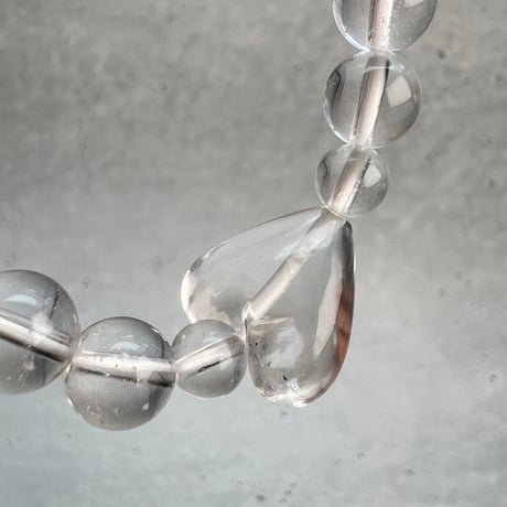 【ガネッシュヒマール産】天然ヒマラヤ水晶"ハート"デザインブレスレット/Ganesh Himal Himalayan Quartz "Heart"Design Bracelet