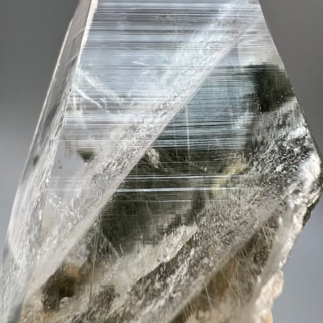 【ガネッシュヒマール産】クローライトイン天然ヒマラヤ水晶/Ganesh Himal Chlorite in Himalayan Quartz