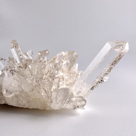 マカルー産天然ヒマラヤ水晶クラスター/Makalu  Himalayan Quartz Cluster