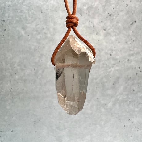 ガウリシャンカール産スモーキークォーツ | STORES