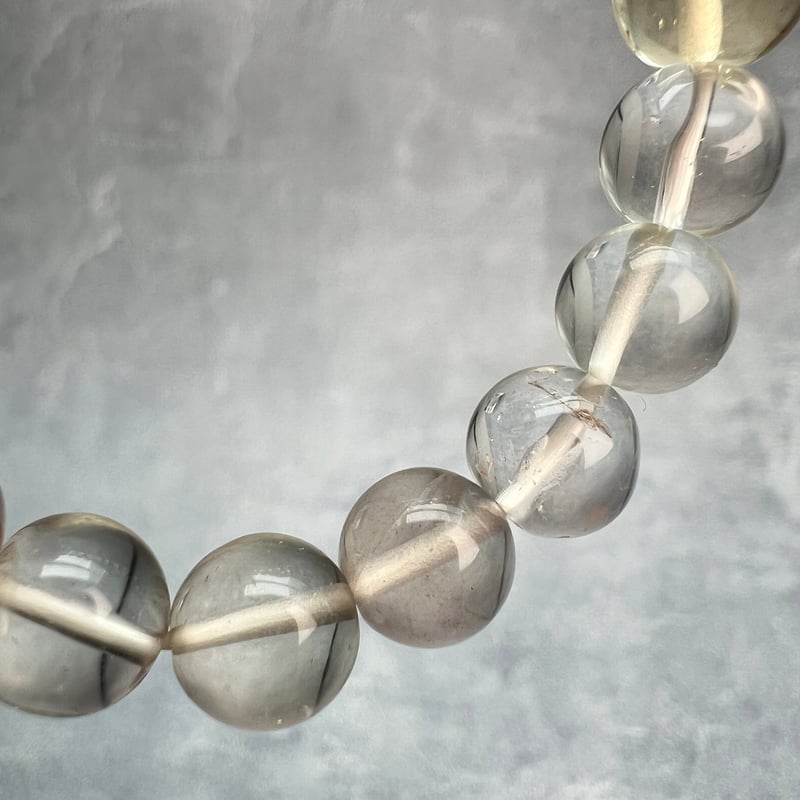 Kayaマザーオブパール　スモーキークォーツダブレットフラワーカービング Kayaマザーオブパール スモーキークォーツダブレットフラワー