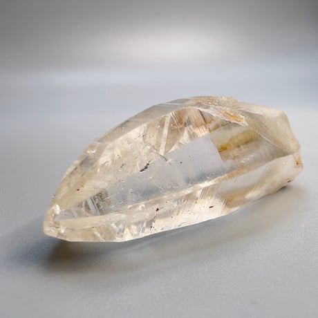 【ガネッシュヒマール産】天然ヒマラヤ水晶"ポイント"/Ganesh Himal Himalayan Quartz"Point"