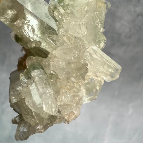 【マナスル産】クローライトイン天然ヒマラヤ水晶①/Manaslu Chlorite in Himalayan Quartz