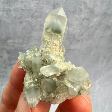 【マナスル産】クローライトイン天然ヒマラヤ水晶①/Manaslu Chlorite in Himalayan Quartz