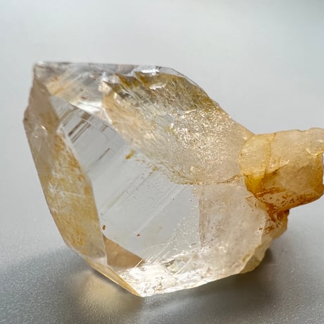 【ガネッシュヒマール産】リモナイトイン天然ヒマラヤ水晶/Ganesh Himal Limonite in Himalayan Quartz