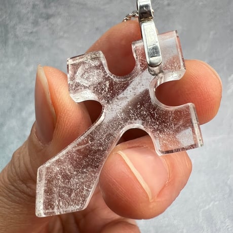 【ガネッシュヒマール産】天然ヒマラヤ水晶クロスペンダントトップ④/Ganesh Himal Himalayan Quartz Cross Pendant Top