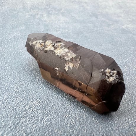 【ガウリシャンカール産】天然ヒマラヤスモーキークォーツ/GauriShankar Himalayan Smoky Quartz