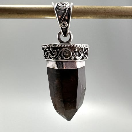 【ガウリシャンカール産】天然ヒマラヤスモーキークォーツ シルバー925ペンダントトップ/GauriShankar Himalayan Smoky Quartz S/V925Pendant Top