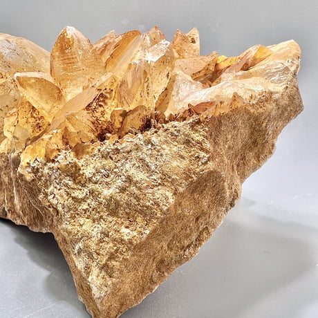 【ガネッシュヒマール産】リモナイトイン天然ヒマラヤ水晶クラスター/ Ganesh Himal Limonite in Himalayan Quartz Cluster