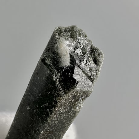 【ガネッシュヒマール産】クローライトイン天然ヒマラヤ水晶ミニポイント"KK" Ganesh Himal Chlorite in Himalayan Quartz Mini Point