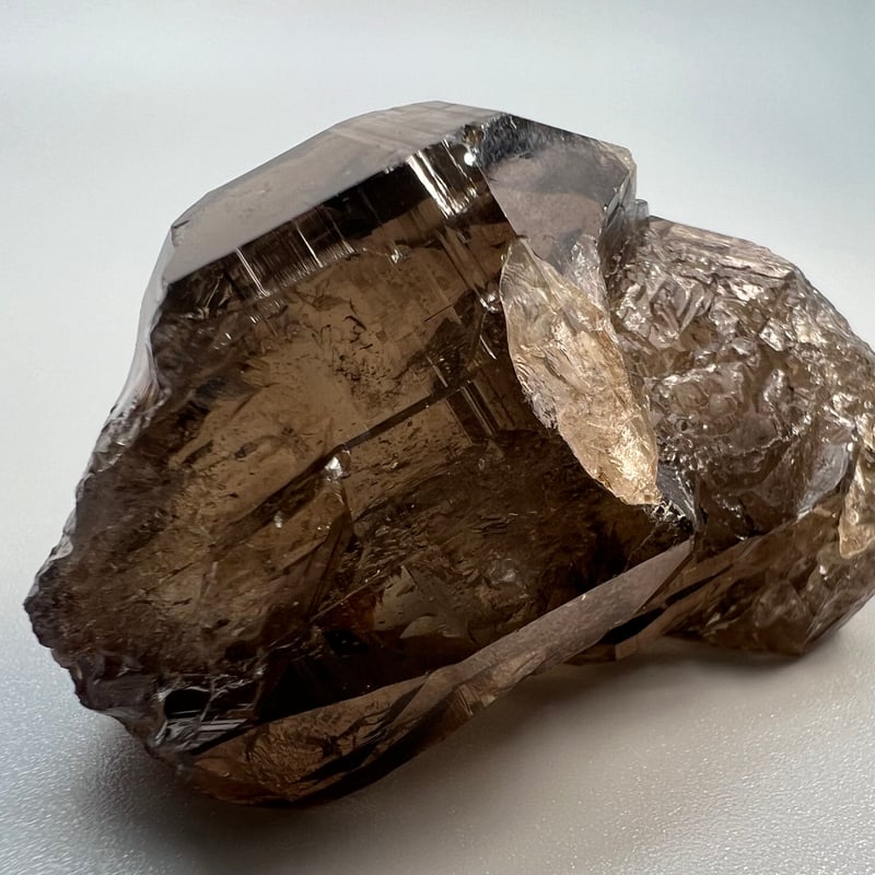 ガウリシャンカール産】天然ヒマラヤスモーキークォーツ