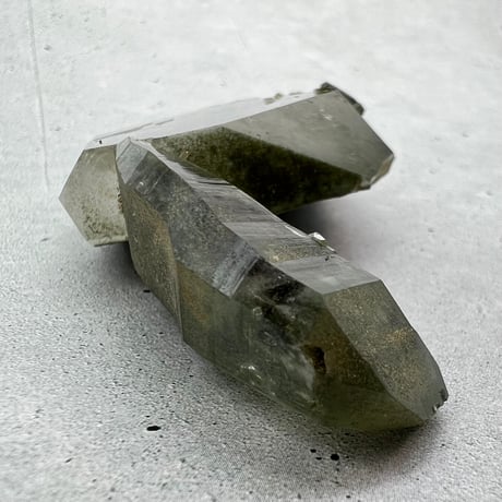 【ガネッシュヒマール産】クローライトイン天然ヒマラヤ水晶/Ganesh Himal Chlorite in Himalayan Quartz