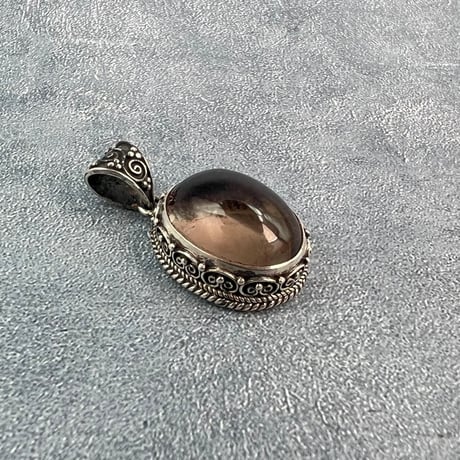 【ガウリシャンカール産】天然ヒマラヤスモーキークォーツ シルバー925ペンダントトップ/GauriShankar Smoky Quartz Silver925 Pendant Top