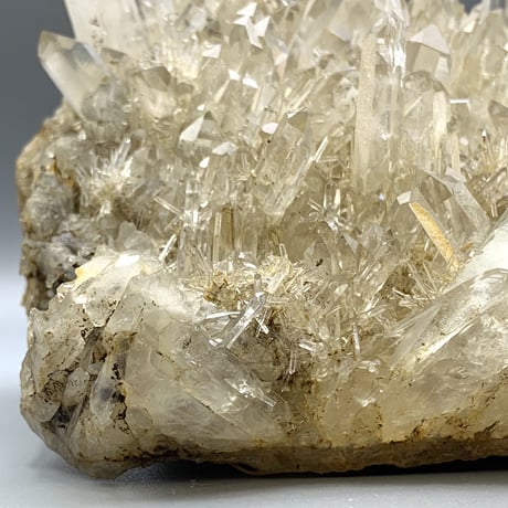 マカル産ー天然ヒマラヤ水晶クラスター/Makalu Himalayan Quartz Cluster