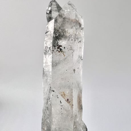 【マナスル産】クローライトイン天然ヒマラヤ水晶ポイント/Manaslu Chlorite in Himalayan Quartz Point