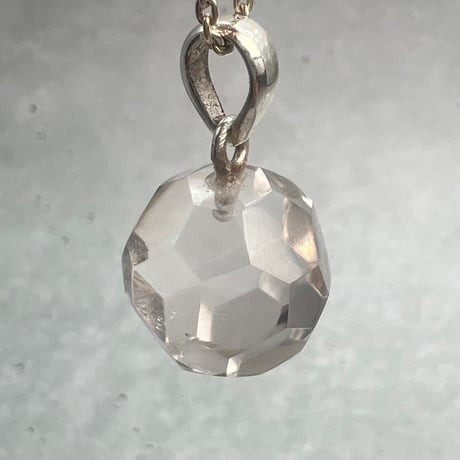【ガネッシュヒマール産】天然ヒマラヤ水晶"手磨き加工"多面カットペンダントトップ/Ganesh Himal Himalayan Quartz Multicut Pendant Top