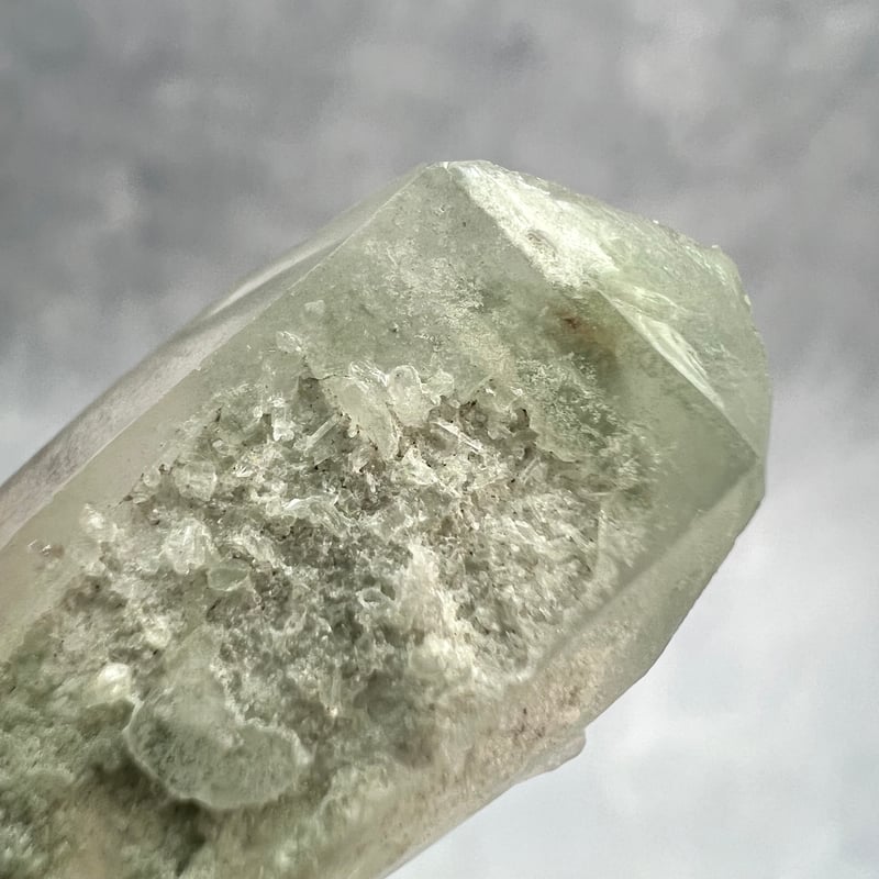 マナスル産】クローライトイン天然ヒマラヤ水晶⑦/Manaslu Chlorite in