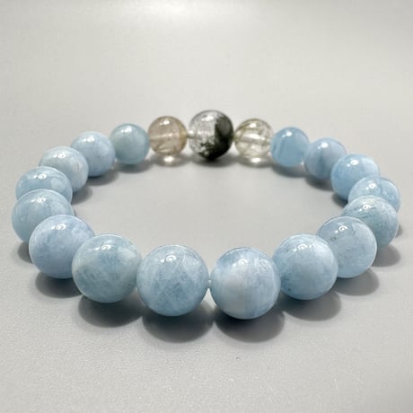 【デザインブレスレット】アクアマリン×ガネッシュヒマール産アクチノライト&クローライトインヒマラヤ水晶/Aquamarine×Ganesh Himal Actinolite&Chlorite