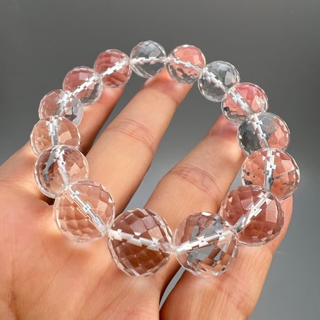 【ガネッシュヒマール産】"手磨き加工"マルチカット天然ヒマラヤ水晶ブレスレット/Ganesh Himal Himalayan Quartz Bracelet