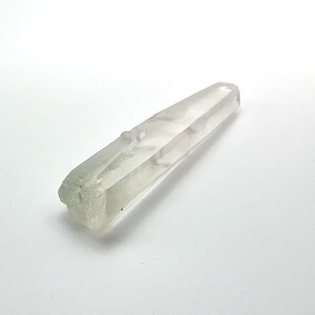 マダガスカル産クローライトインクォーツ/Madagascar Chlorite in Quartz