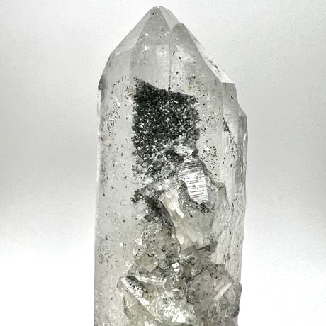 【マナスル産】クローライトイン天然ヒマラヤ水晶ポイント/Manaslu Chlorite in Himalayan Quartz Point