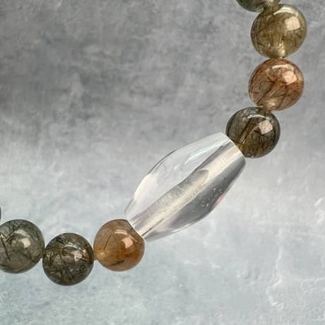 【ガネッシュヒマール産】アクチノライトイン天然ヒマラヤ水晶デザインブレスレット/Ganesh Himal Actinolite in Himalayan Quartz Design Bracelet