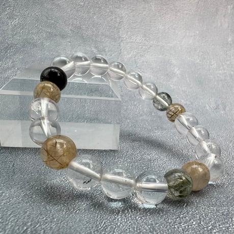 【ガネッシュヒマール産】アクチノライトイン天然ヒマラヤ水晶デザインブレスレット/Ganesh Himal Actinolite in Himalayan Quartz Design Bracelet