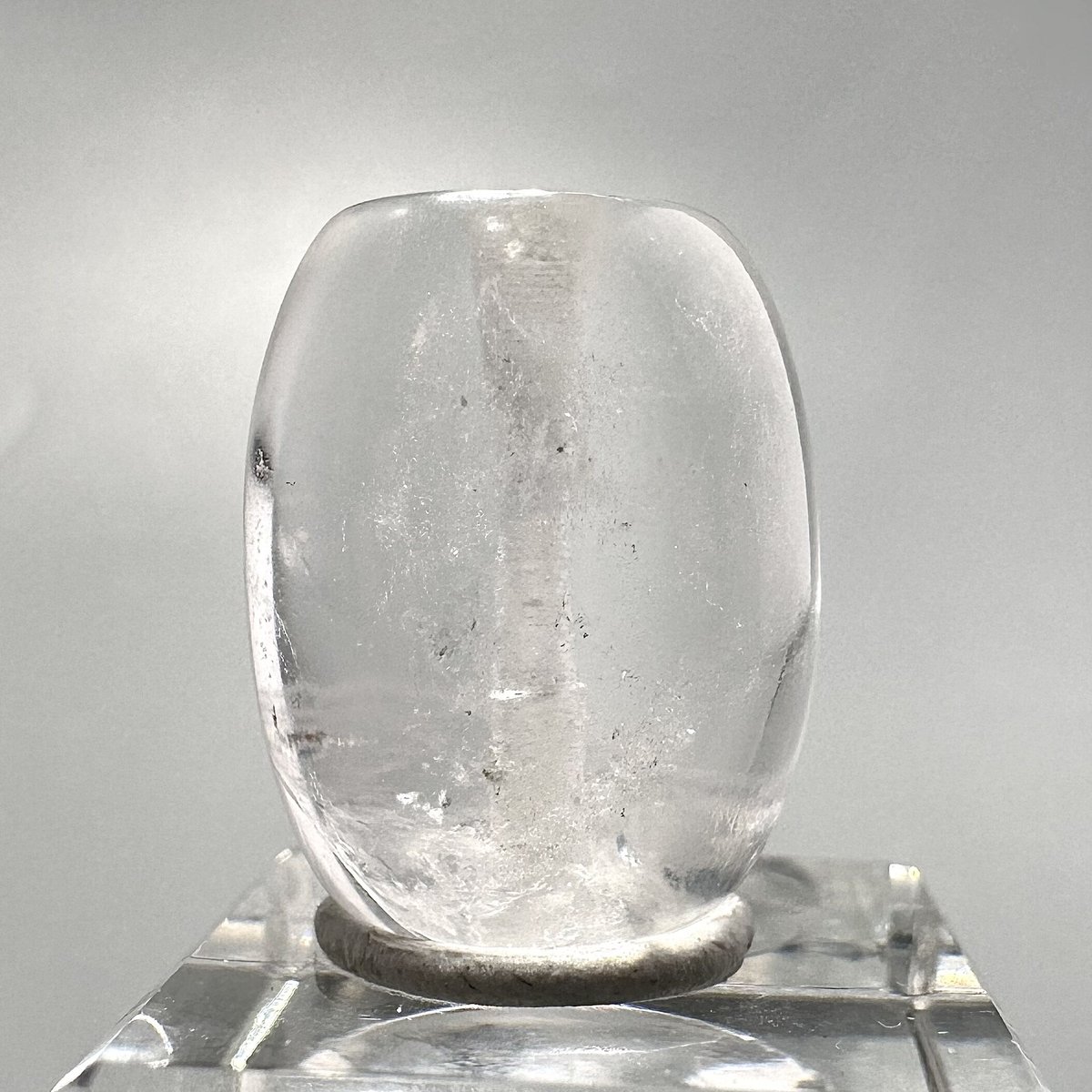 カイラス産 ライトスモーキー先細りタビー カイラス産 ライトスモーキー先細りタビー