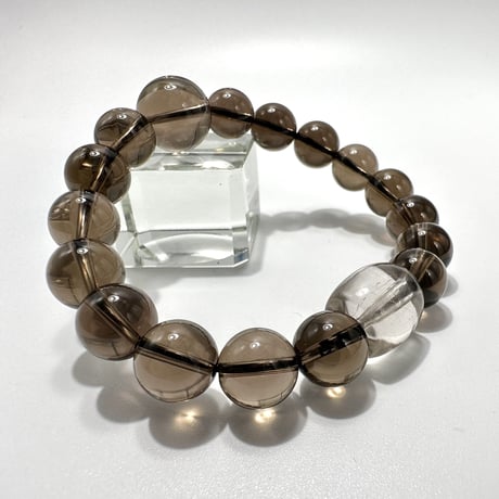 【デザインブレスレット】ガウリシャンカール産天然ヒマラヤスモーキークォーツ/Gaurishankar SmokyQuartz Design Bracelet