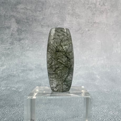 【ガネッシュヒマール産】アクチノライトイン天然ヒマラヤ水晶 樽型ビーズ⑧/Ganesh Himal Actinolite in Himalayan Quartz barrel beads