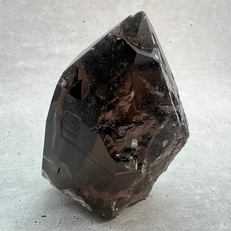 【ガウリシャンカール産】天然ヒマラヤスモーキークォーツ②/GauriShankar Himalayan Smoky Quartz