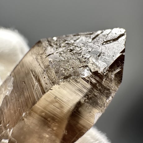 ガウリシャンカール産天然ヒマラヤスモーキークォーツポイント/GauriShankar Himalayan Smoky Quartz